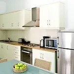 Apartamento Nireas *