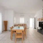 Nireas * Platys Gialos (Mykonos)