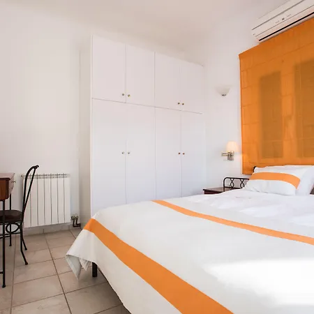 Nireas Platys Gialos (Mykonos)