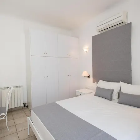 Nireas Apartment *