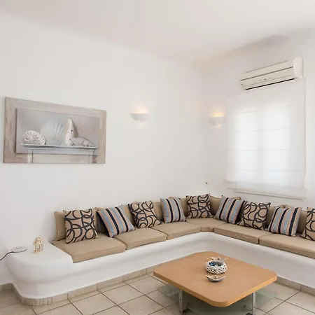 Nireas Apartment
