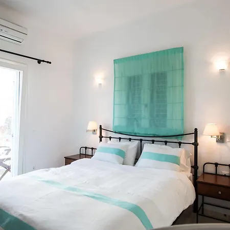 Nireas Apartment *